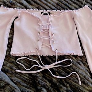 Small ribbed long sleeve crop top